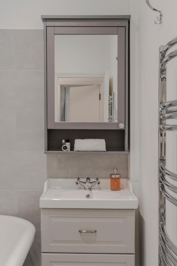 Lux And Spacious 4 Bedroom Camden Appartement *